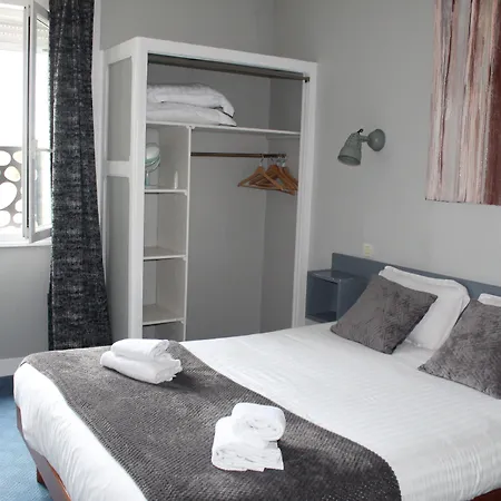 Des Pins Jullouville-les-Pins