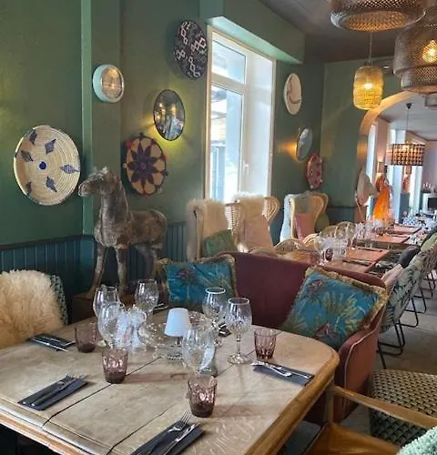 酒店 Des Pins 瑞卢维尔莱潘