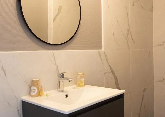 Des Pins Hotel Jullouville-les-Pins